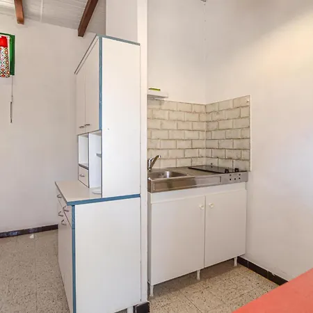 1 Bedroom In * קלקטוג'יו