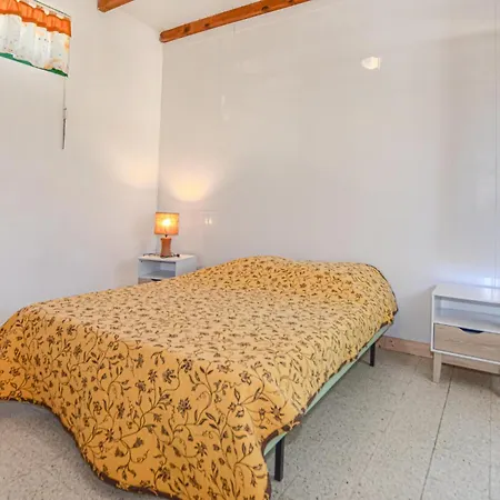 1 Bedroom In *